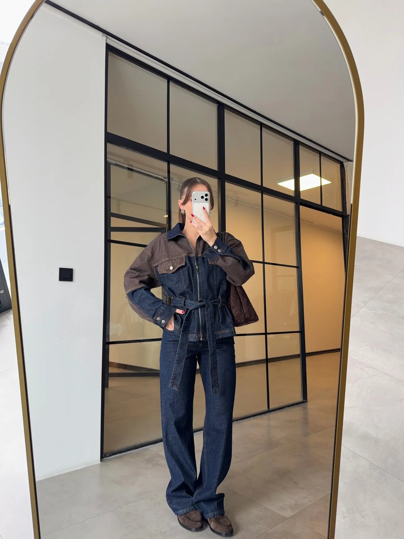 Premium teksas set sa braon detaljima – HIT SEZONE 🔥